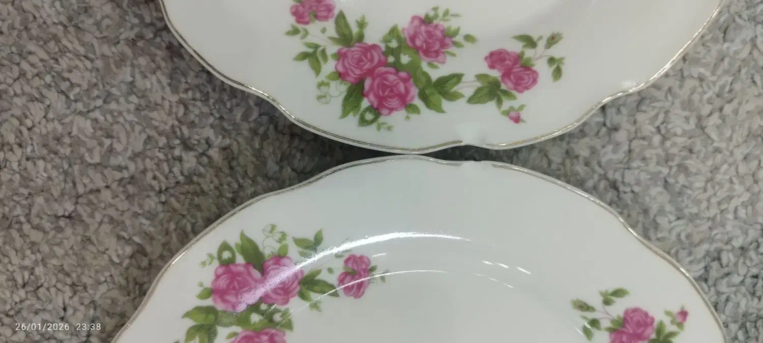 ست بشقاب گل سرخی|ظروف سرو و پذیرایی|اندیشه, شهرک کوثر|دیوار