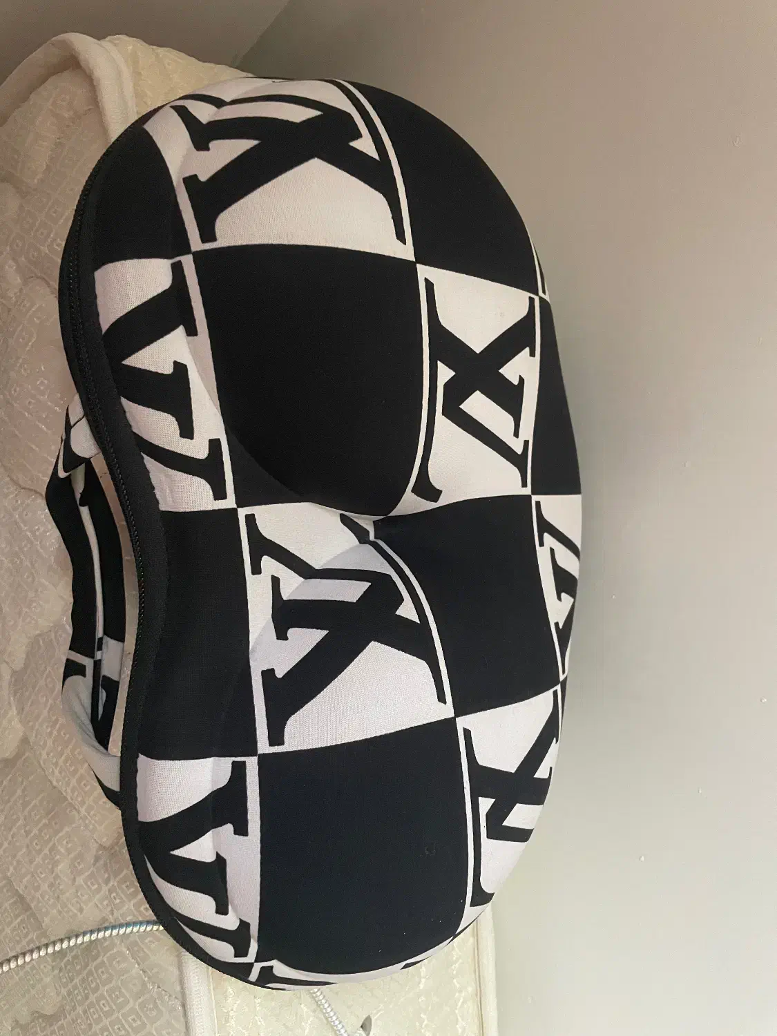 پوشاک|لباس|کاشان, معلم|دیوار