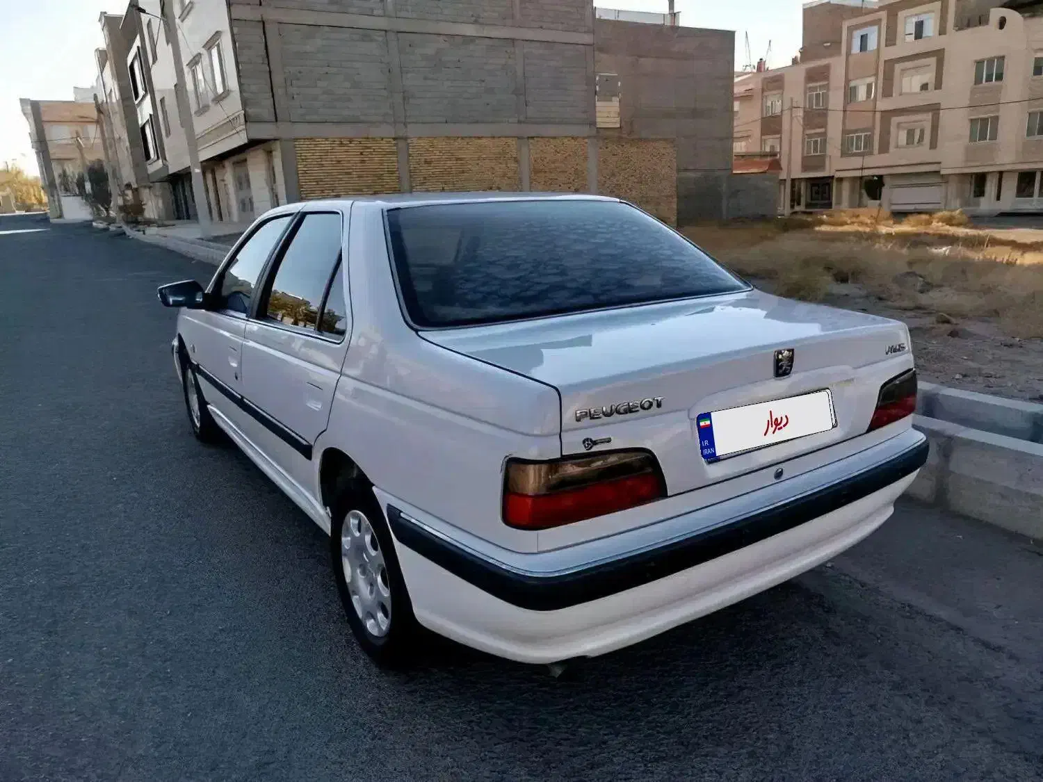 پارس سال تو کرم مدل ۹۲ کارکرد ۱۷۰|خودرو سواری و وانت|زنجان, |دیوار