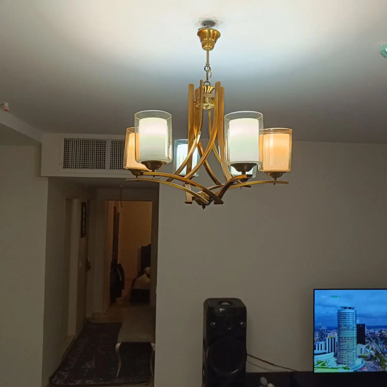 لوستر ۶ شاخه شیک|لوستر و چراغ آویز|پردیس, فاز ۱۱|دیوار