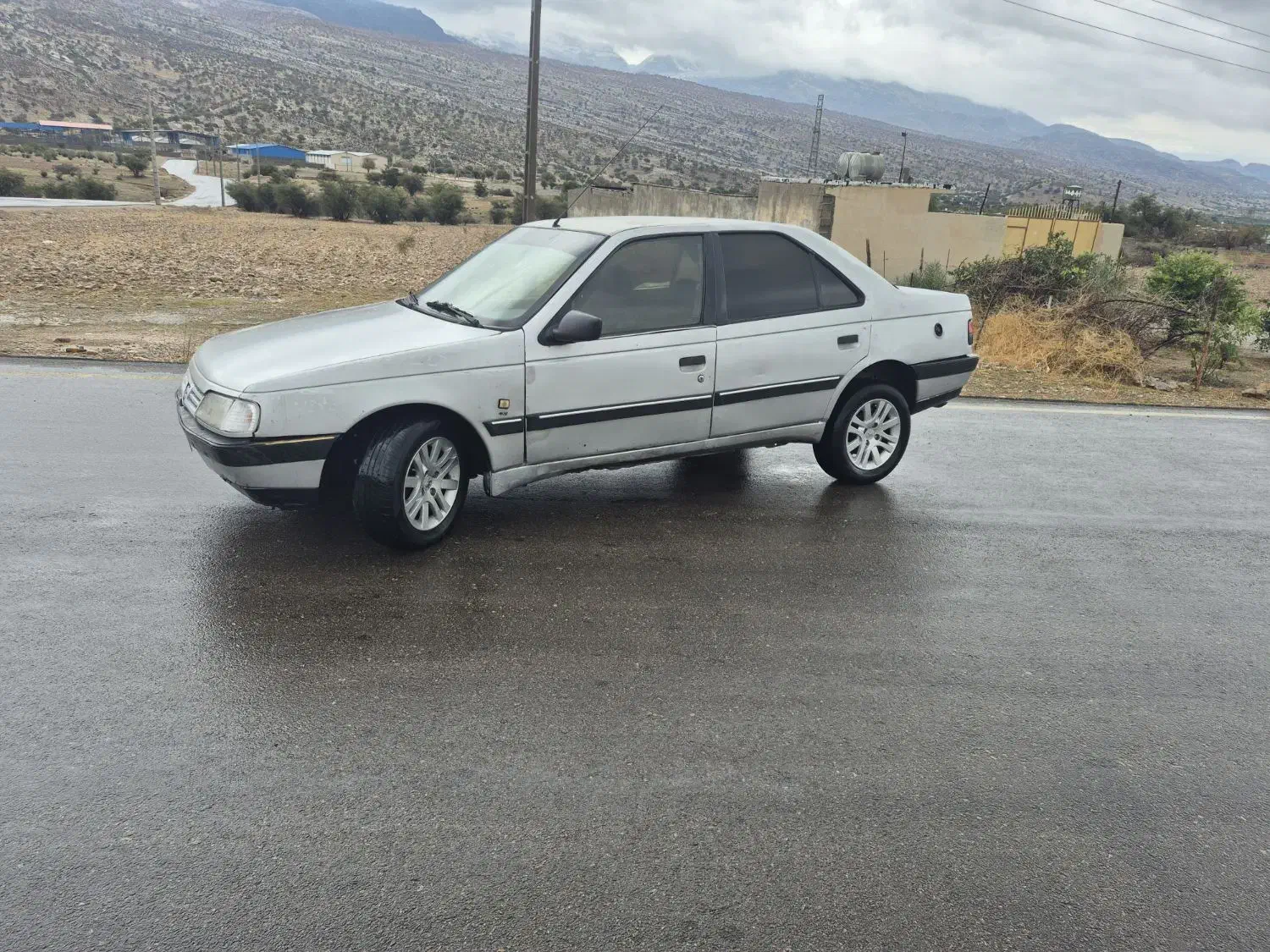 فروشی مدل ۹۰|خودرو سواری و وانت|کوه چنار, |دیوار