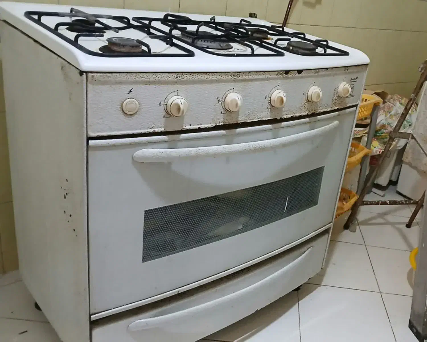 گاز فِرنما|اجاق گاز و لوازم برقی پخت‌وپز|رشت, لاکانی|دیوار