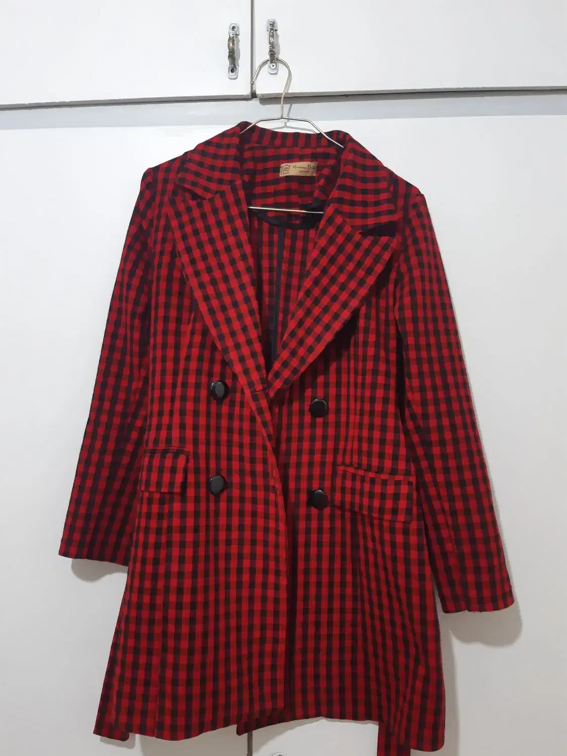 پالتوچهارخونه درحدنوسایز۴۴|لباس|کرج, حصارک پایین|دیوار