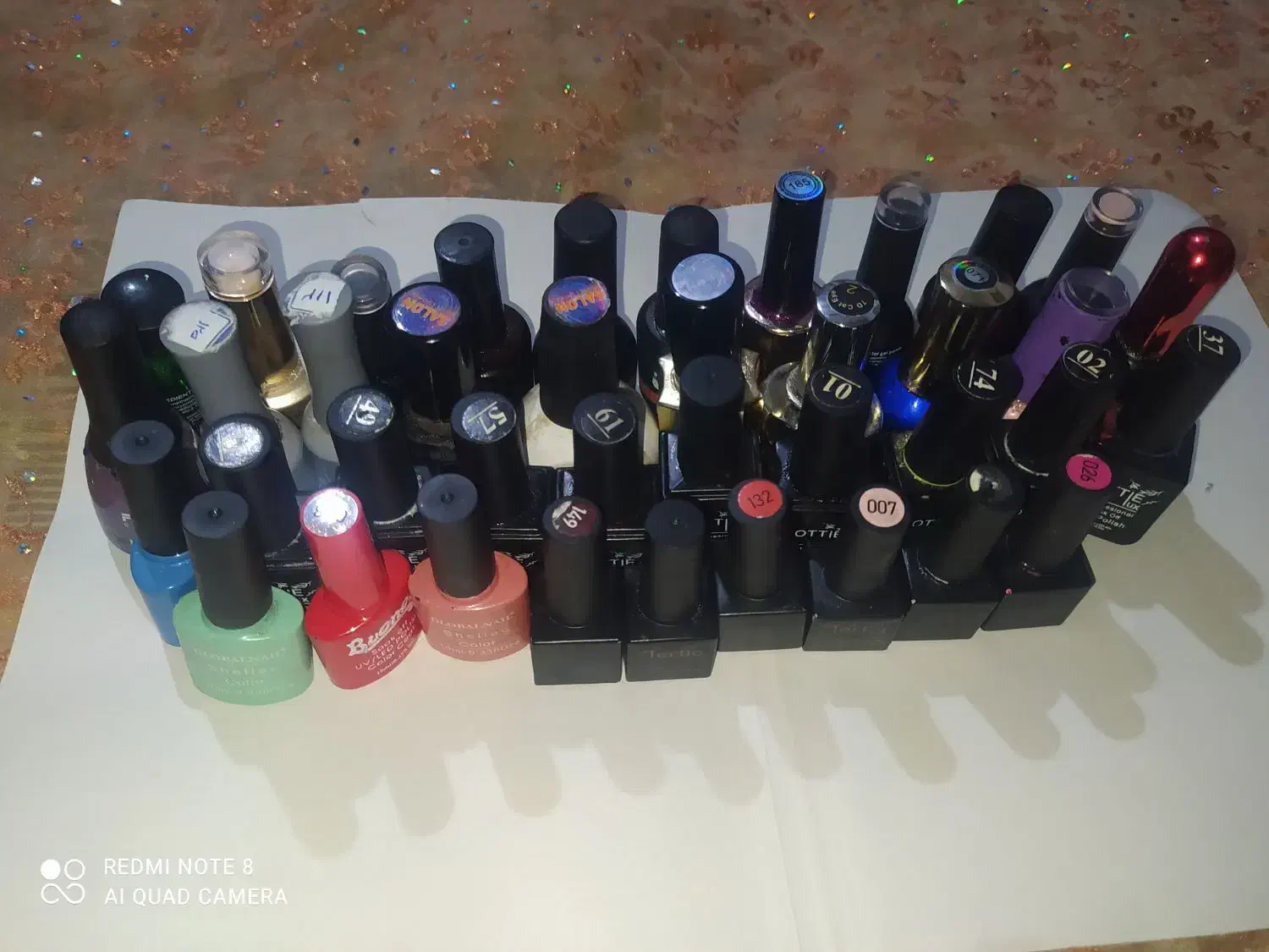 وسایل کاشت ناخن زیر قیمت گداشتم|آرایشی، بهداشتی، درمانی|رامسر, |دیوار