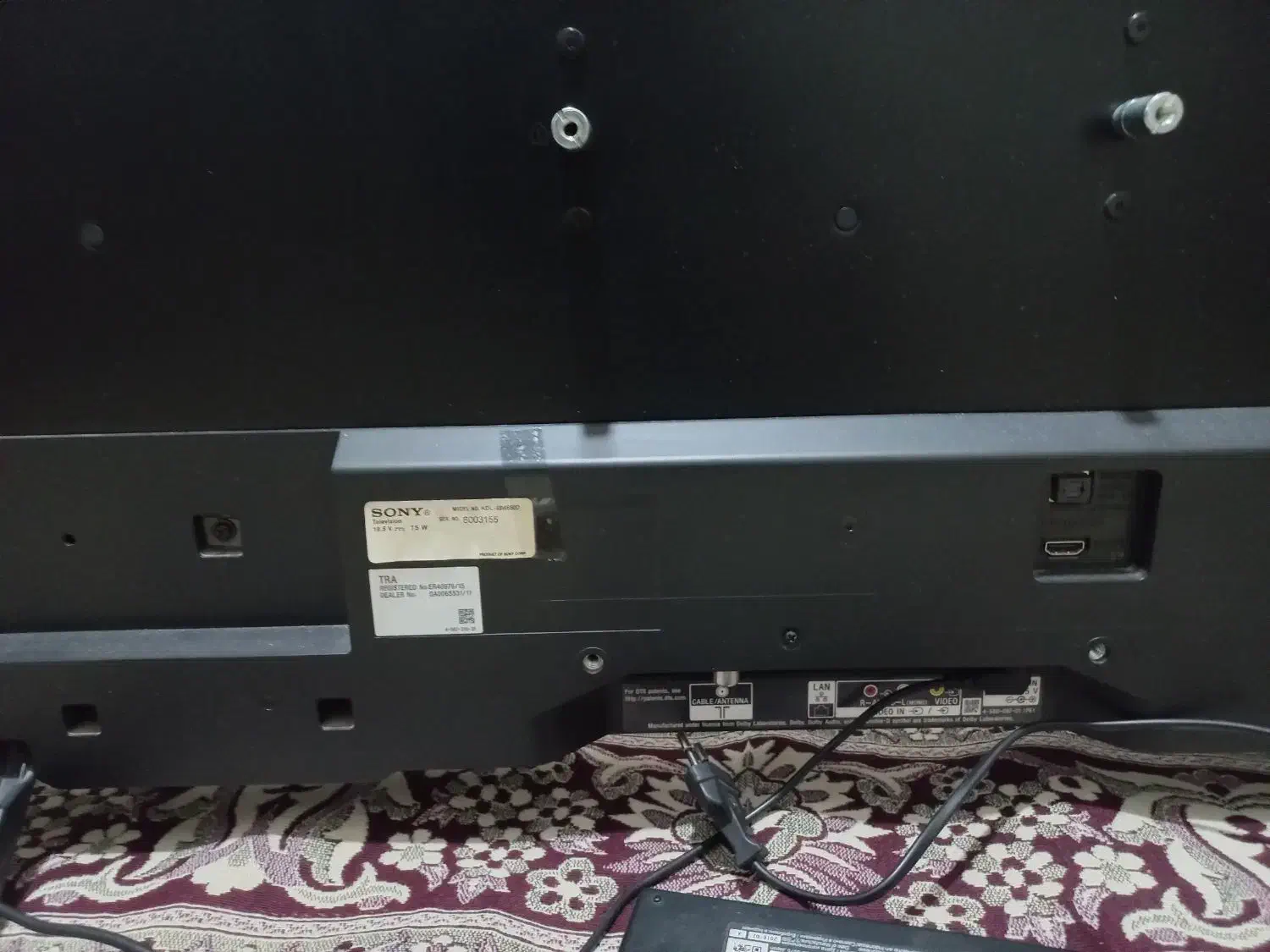 تلویزیون سونی۴۸اینچ اصل قدیمی|تلویزیون و پروژکتور|سلماس, |دیوار