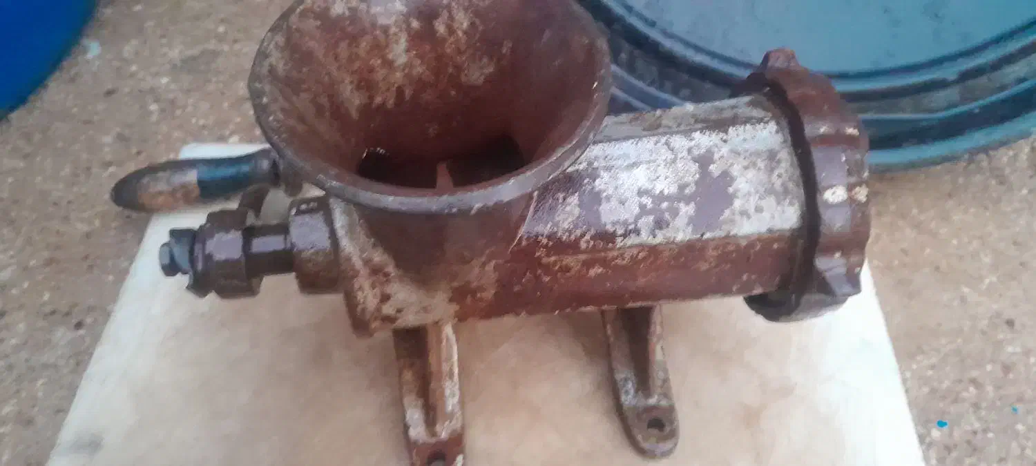 چرخ‌گوشت|خردکن، آسیاب، غذاساز|شوشتر, |دیوار