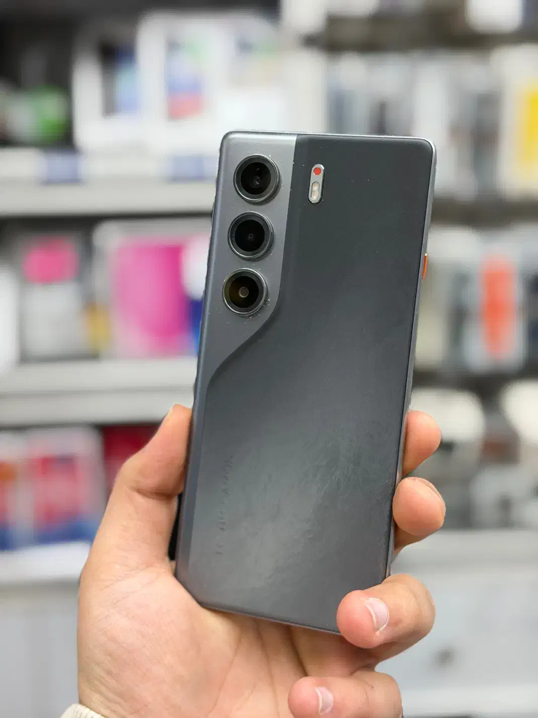 Techno common 40|موبایل|تهران, فلسطین (میدان انقلاب)|دیوار