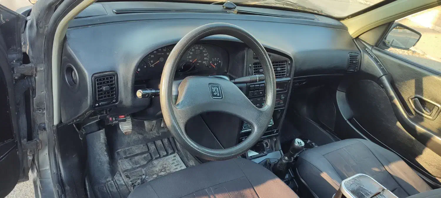 پژو ۲۰۰۰|خودرو سواری و وانت|محمدشهر, شهرک پیام (مهرالبرز)|دیوار