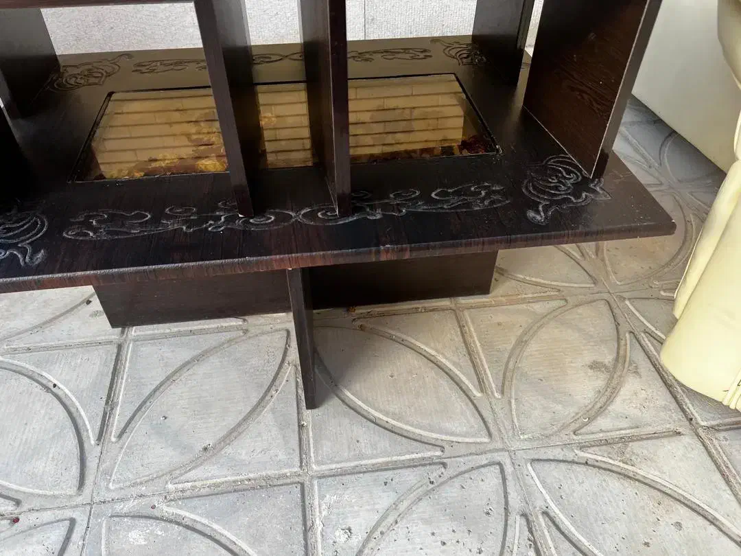 گل میز|مبلمان خانگی و میز عسلی|صدرا-فارس, فاز ۱|دیوار