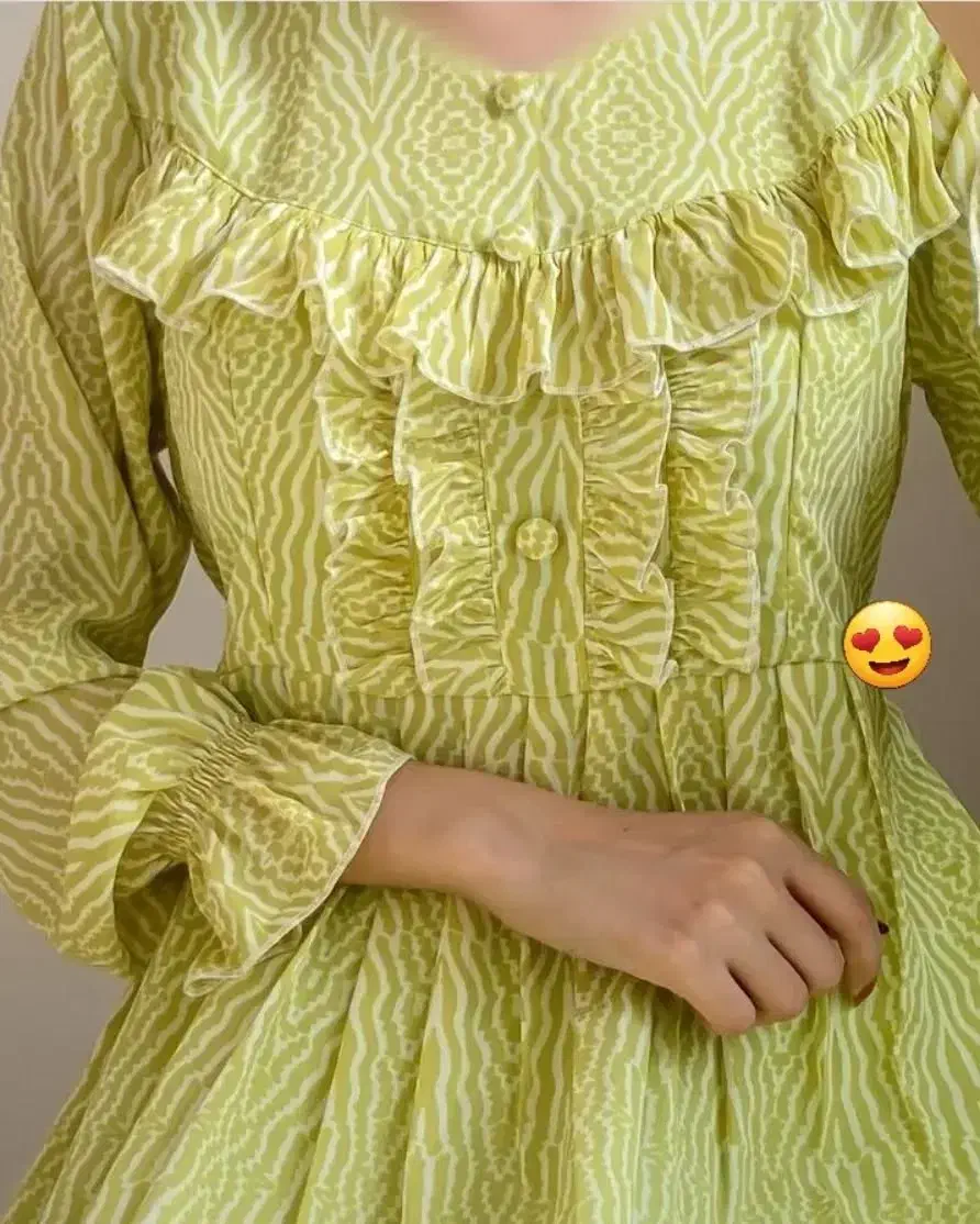 دوخت لباس زنان و بچه|لباس|شادگان, |دیوار