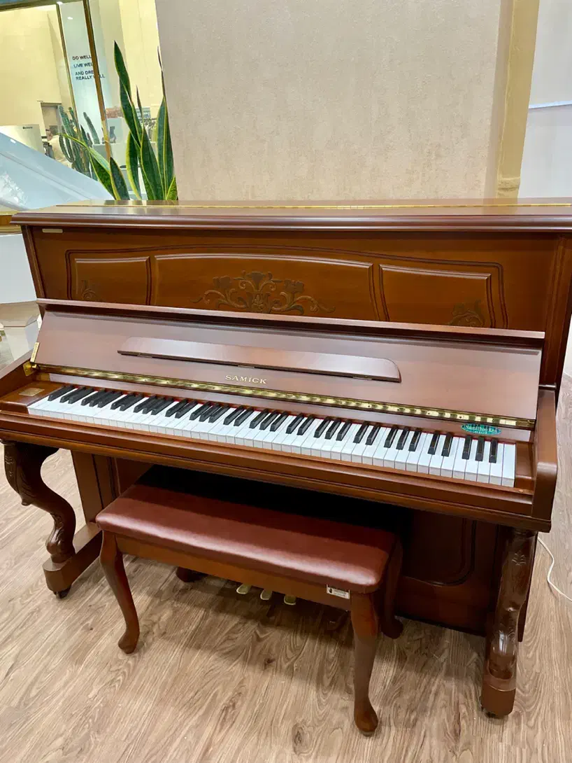 پیانو اکوستیک سمیک کره|پیانو، کیبورد، آکاردئون|تهران, زعفرانیه|دیوار