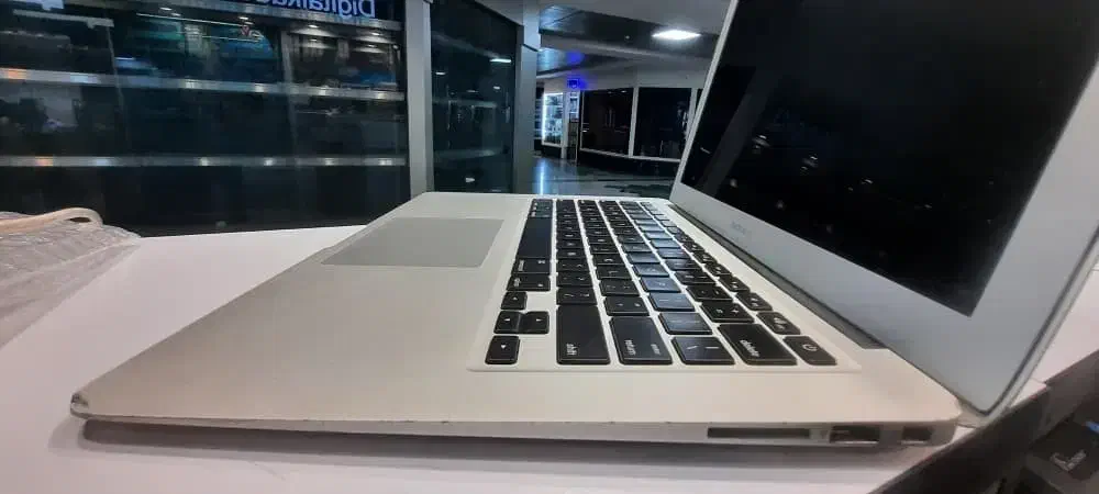 لپ تاپ اپل مدل Macbook Air A1466 - i5 (2017)|رایانه همراه|تهران, میدان ولیعصر|دیوار