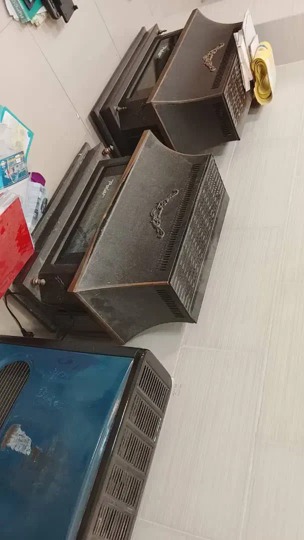 سه عدد بخاری سالم|بخاری، هیتر، شومینه|شاهین‌شهر, فردوسی|دیوار