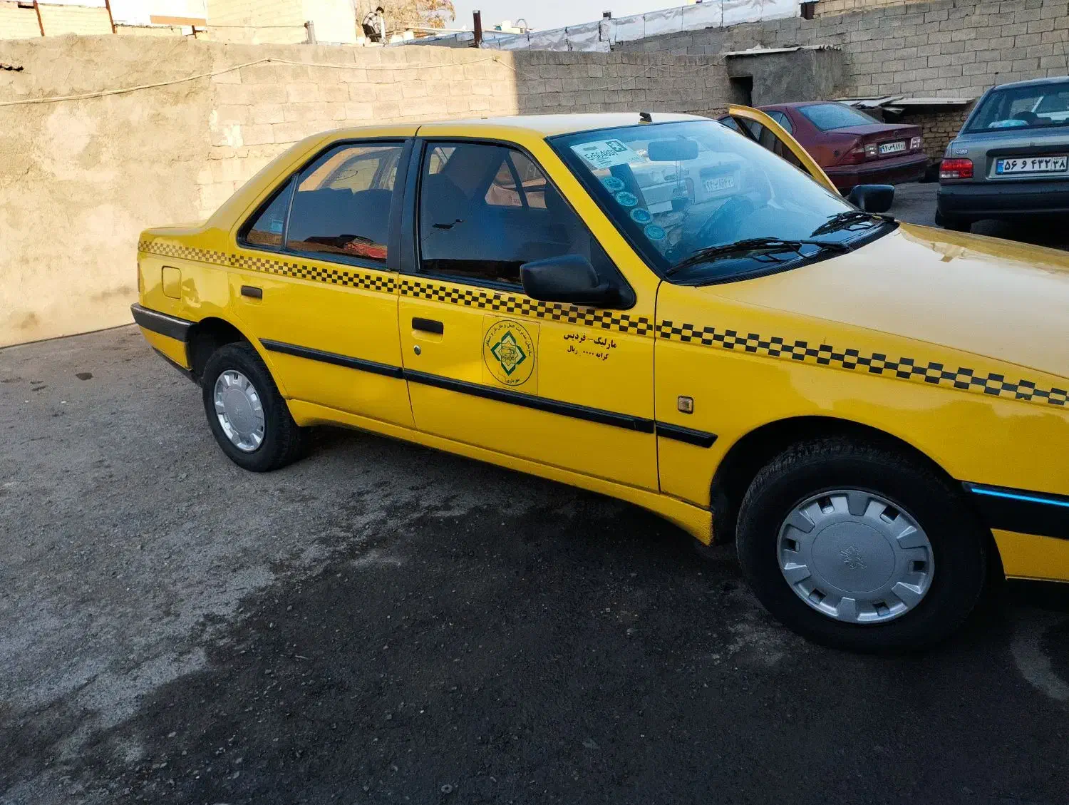 پژو ۴۰۵ تاکسی با امتیاز خط مارلیک ـفردیس|خودرو سواری و وانت|ملارد, |دیوار