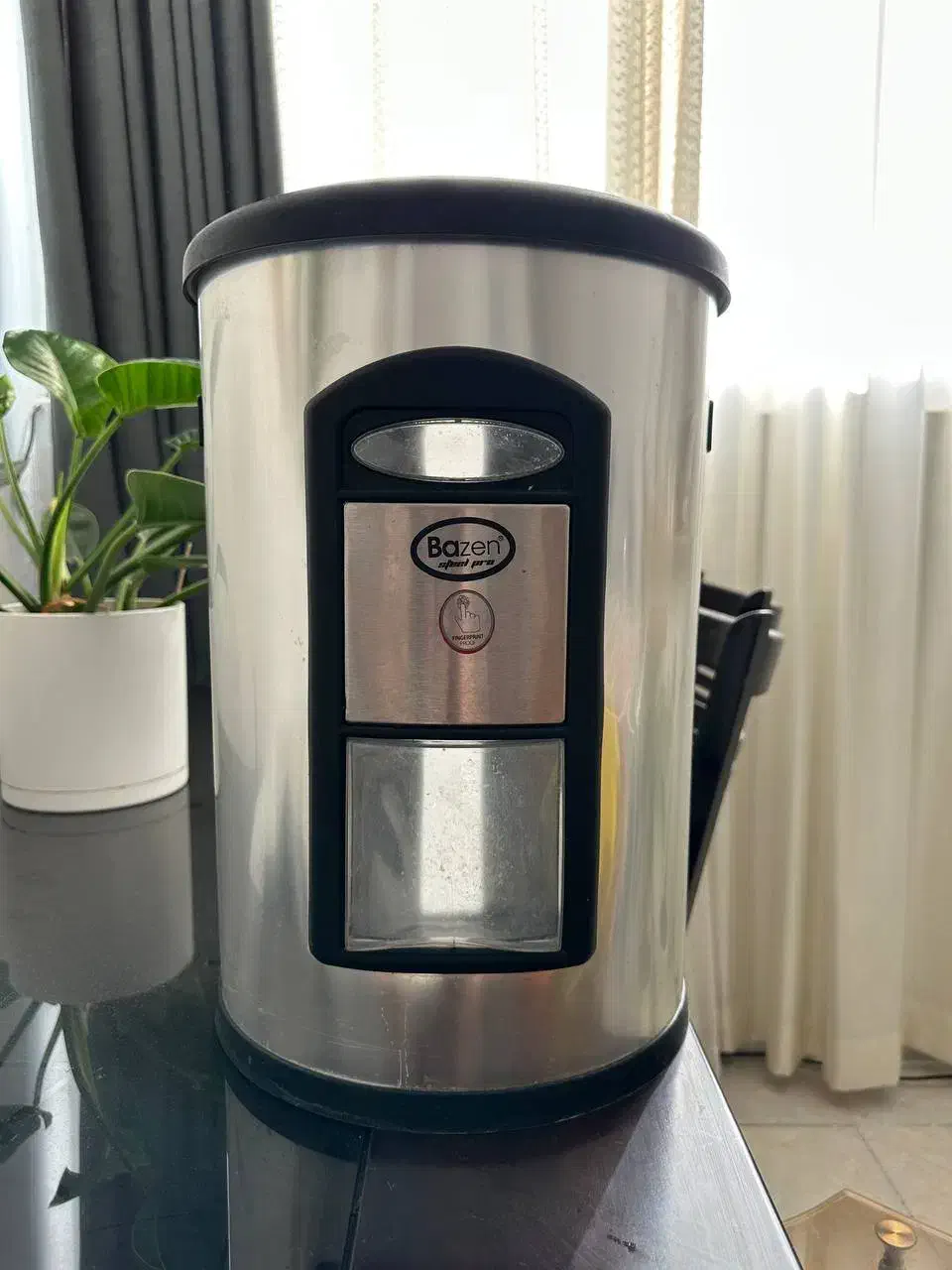 جابرنجی|ظروف نگهدارنده، پلاستیکی، یک‌بارمصرف|شیراز, غدیر جنوبی|دیوار