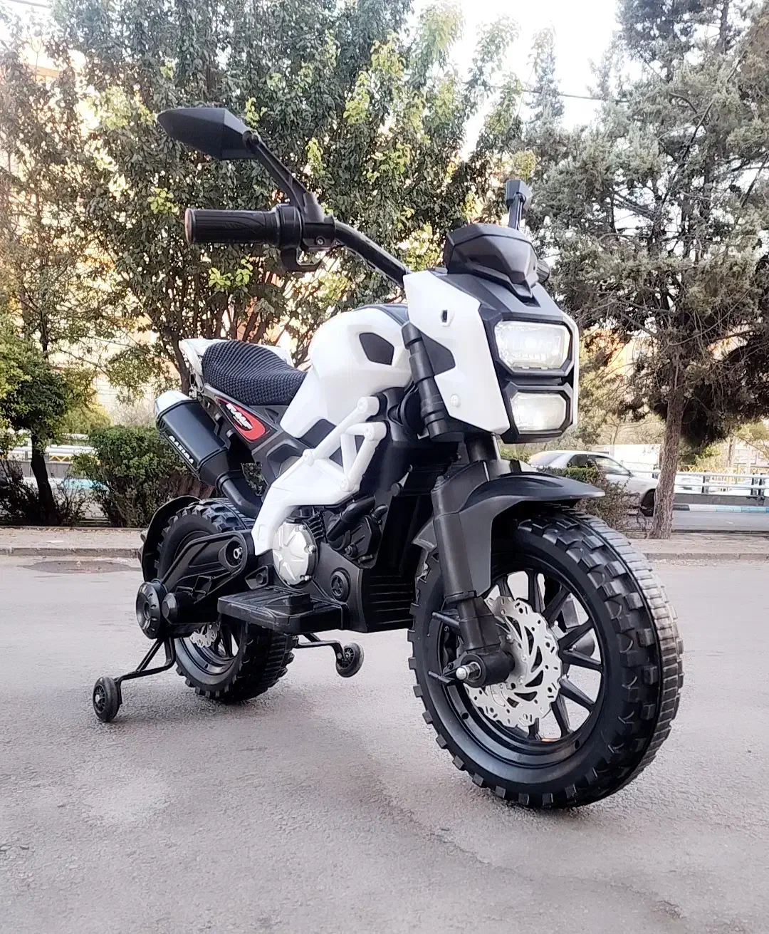 موتورشارژی تریل بزرگ کمکی دار|اسباببازی بچه|تبریز, |دیوار