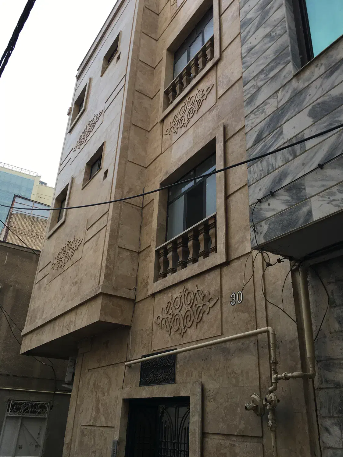 مجموعه اقامتی ارتین با فاصله ۷ دقیقه تا حرم مطهر|اجارهٔ کوتاهمدت آپارتمان و سوئیت|مشهد, دانش|دیوار