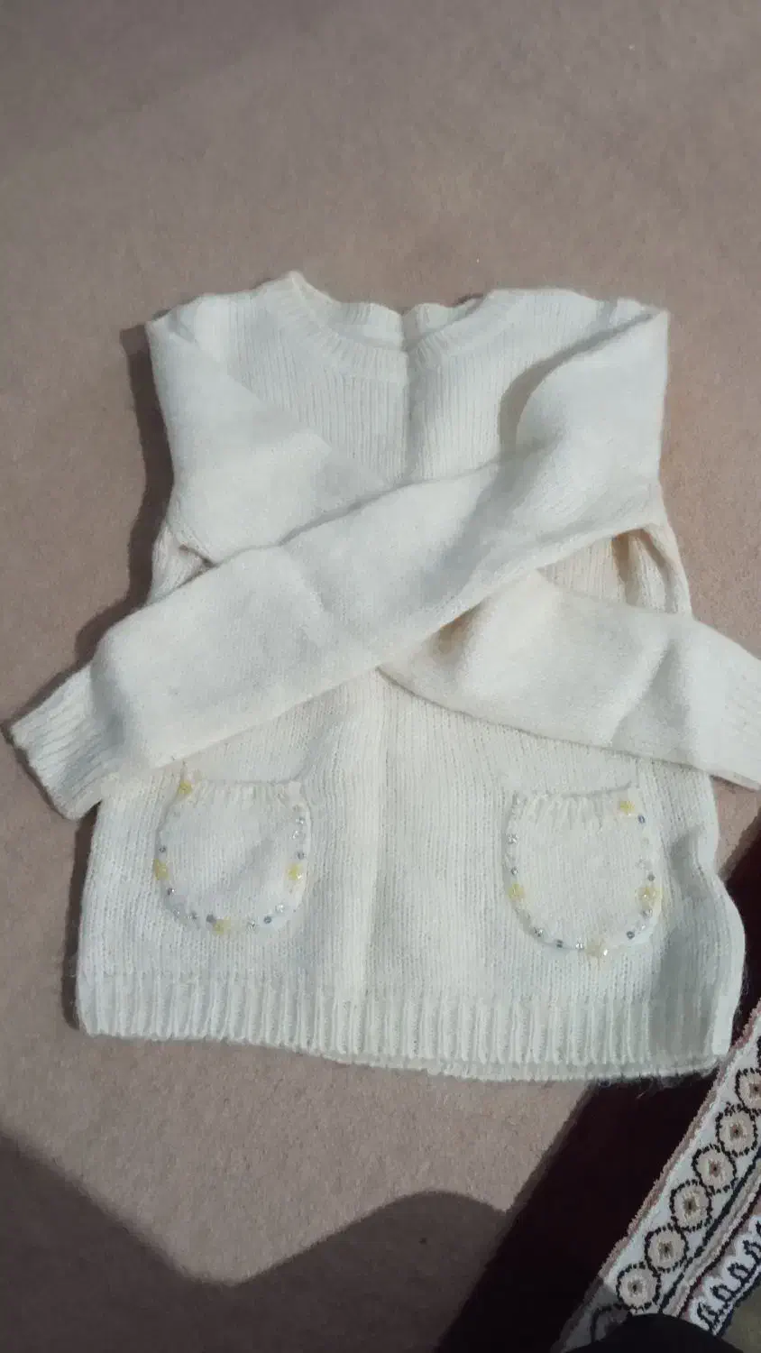 بلوز کاموا دخترانه|لباس|محمدشهر, عباس آباد|دیوار