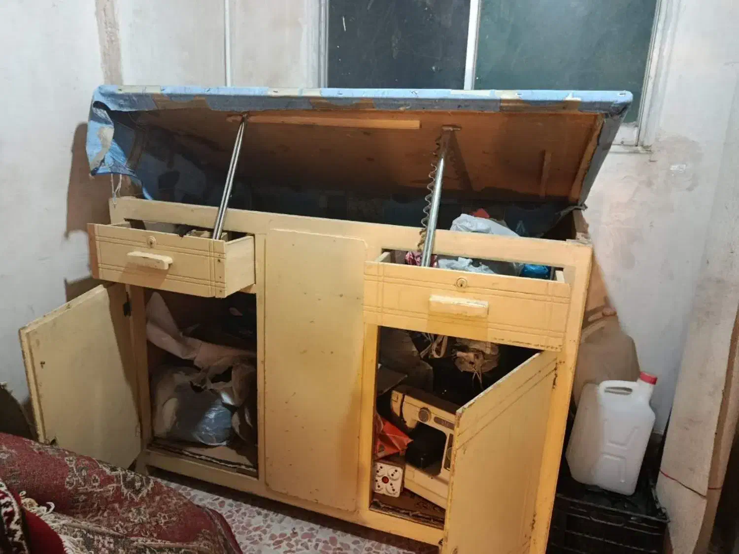 میز کار خیاطی|لوازم خیاطی و بافتنی|بجنورد, |دیوار