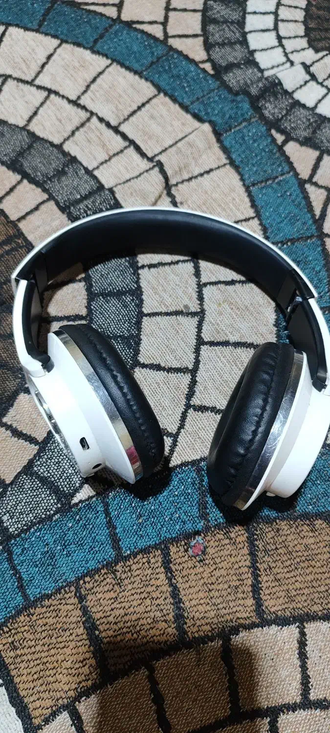 هدفون بلوتوثی با صدای عالی نو|لوازم جانبی موبایل و تبلت|بندرعباس, |دیوار