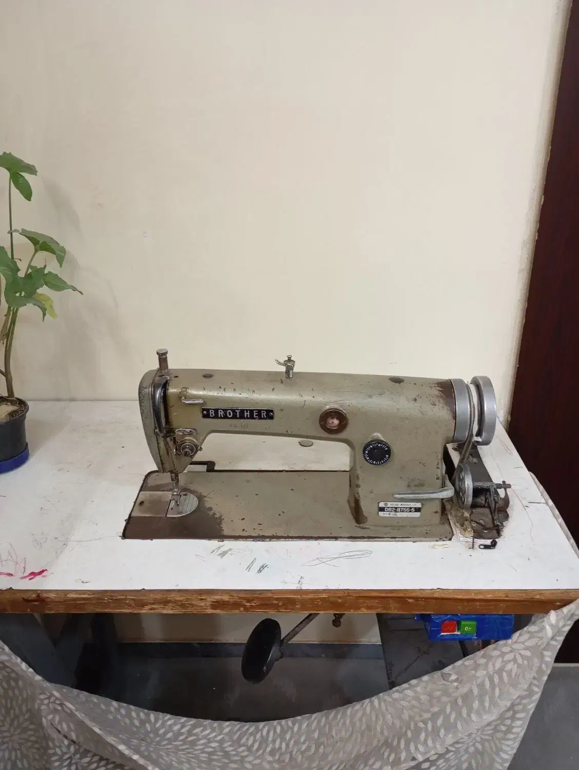 چرخ خیاطی صنعتی|چرخ خیاطی و ریسندگی|اسلامشهر, شهرک قائمیه|دیوار