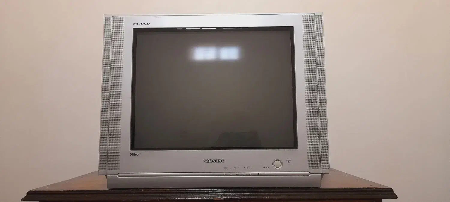 تلوزیون|تلویزیون و پروژکتور|الشتر, |دیوار