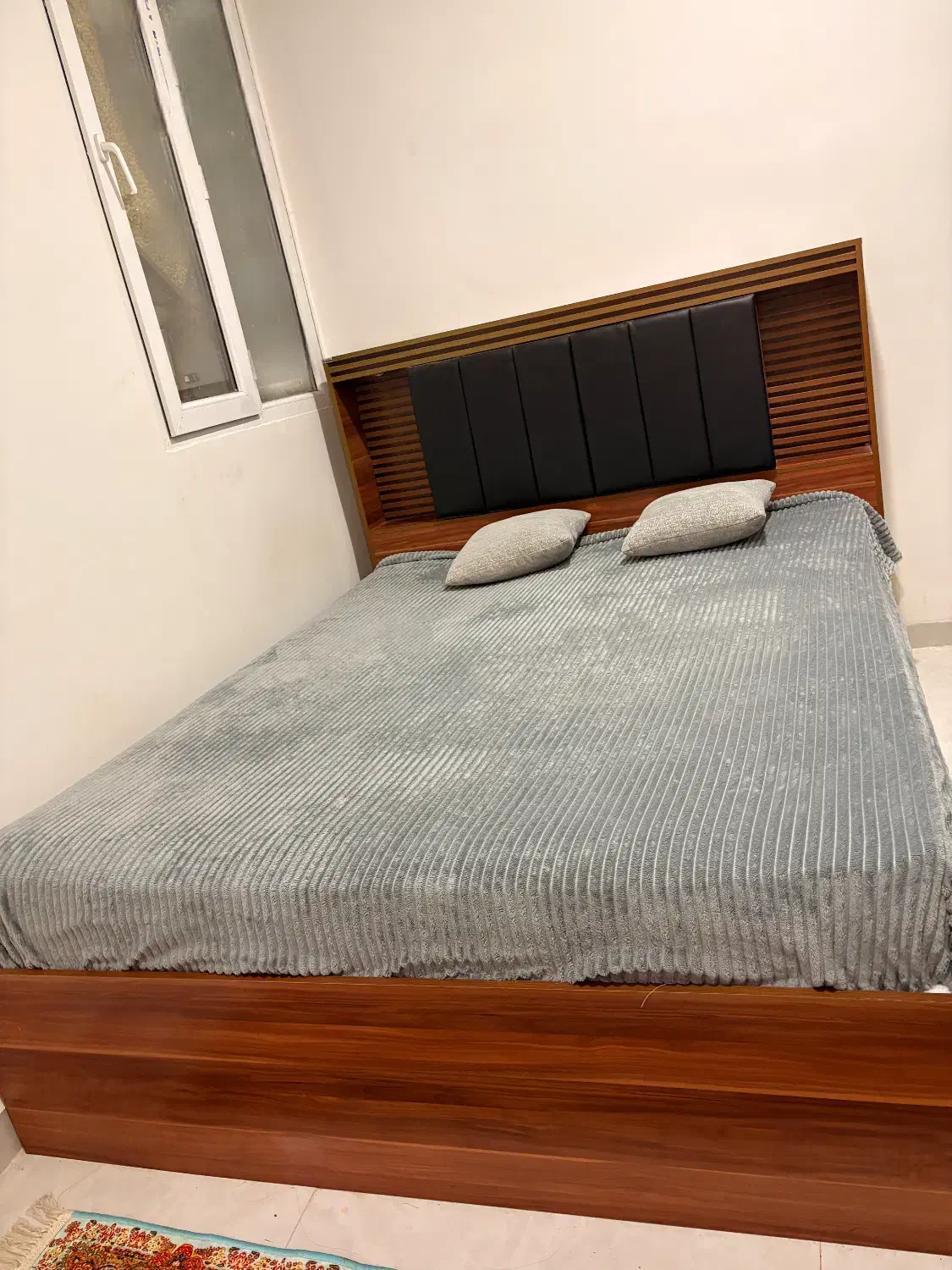 سرویس خواب|تخت و سرویس خواب|شوش, |دیوار