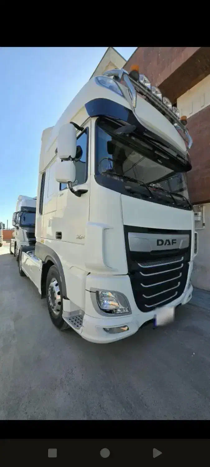 کشنده داف|خودرو سنگین|برخوار, |دیوار