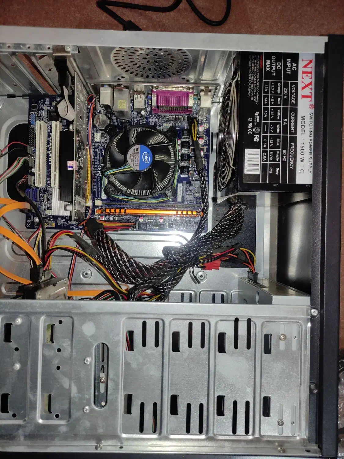 فروش کامپیوتر کامل قیمت مناسب|رایانه رومیزی|برازجان, |دیوار