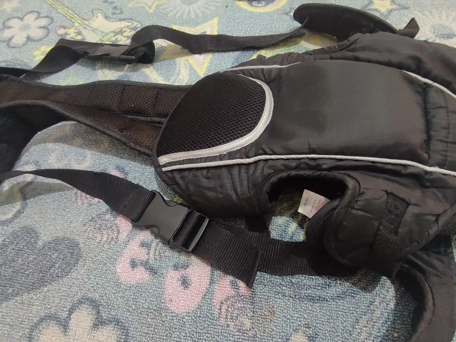 اغوشی کودک|اسباب و اثاث بچه|خرم‌آباد, |دیوار