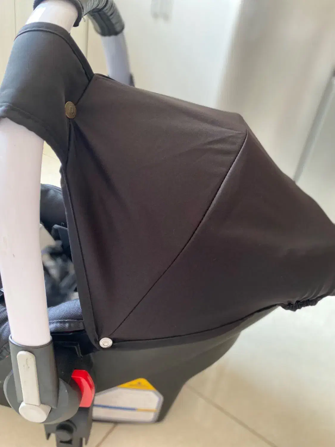 کالسکه روما دلیجان|کالسکه و لوازم جانبی|قدس, شهر‌قدس|دیوار