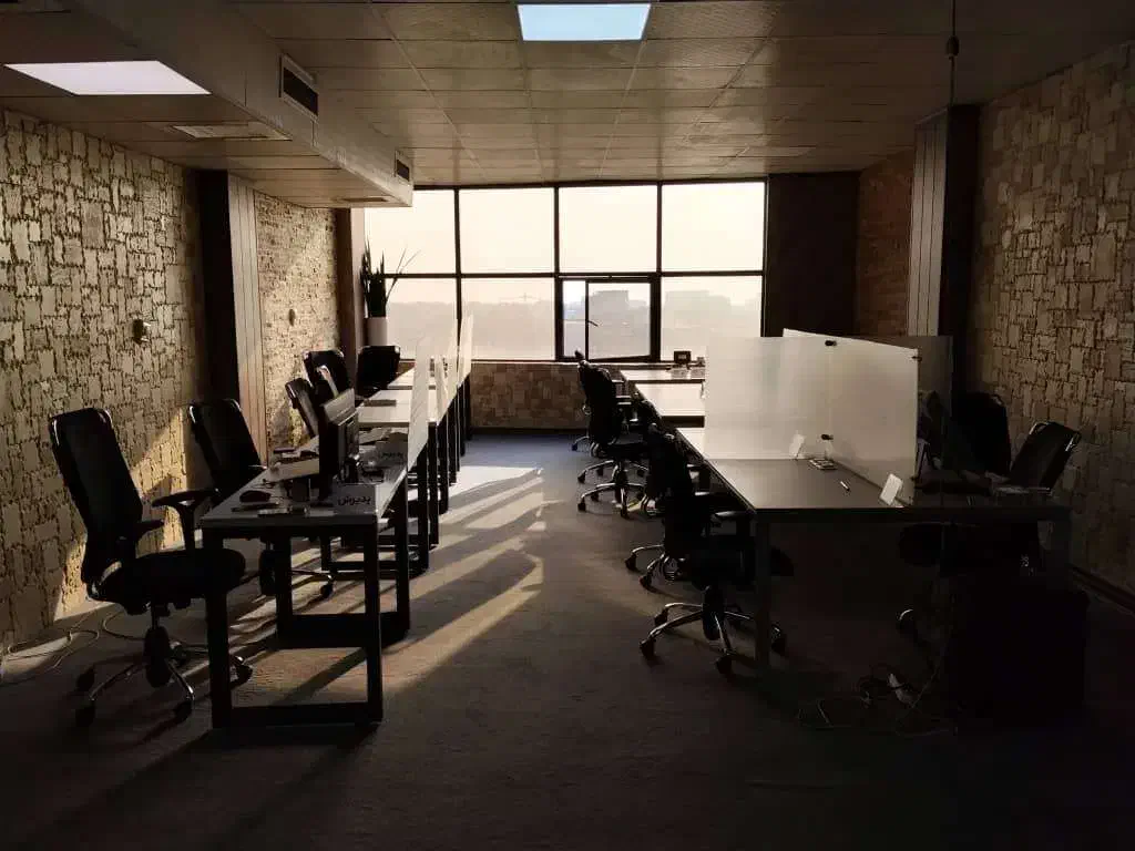 اجاره دفتر کار برای فریلنسر ها در اندیشه کرج|اجارهٔ کوتاه‌مدت دفتر کار و فضای آموزشی|اندیشه, اندیشه فاز ۳|دیوار