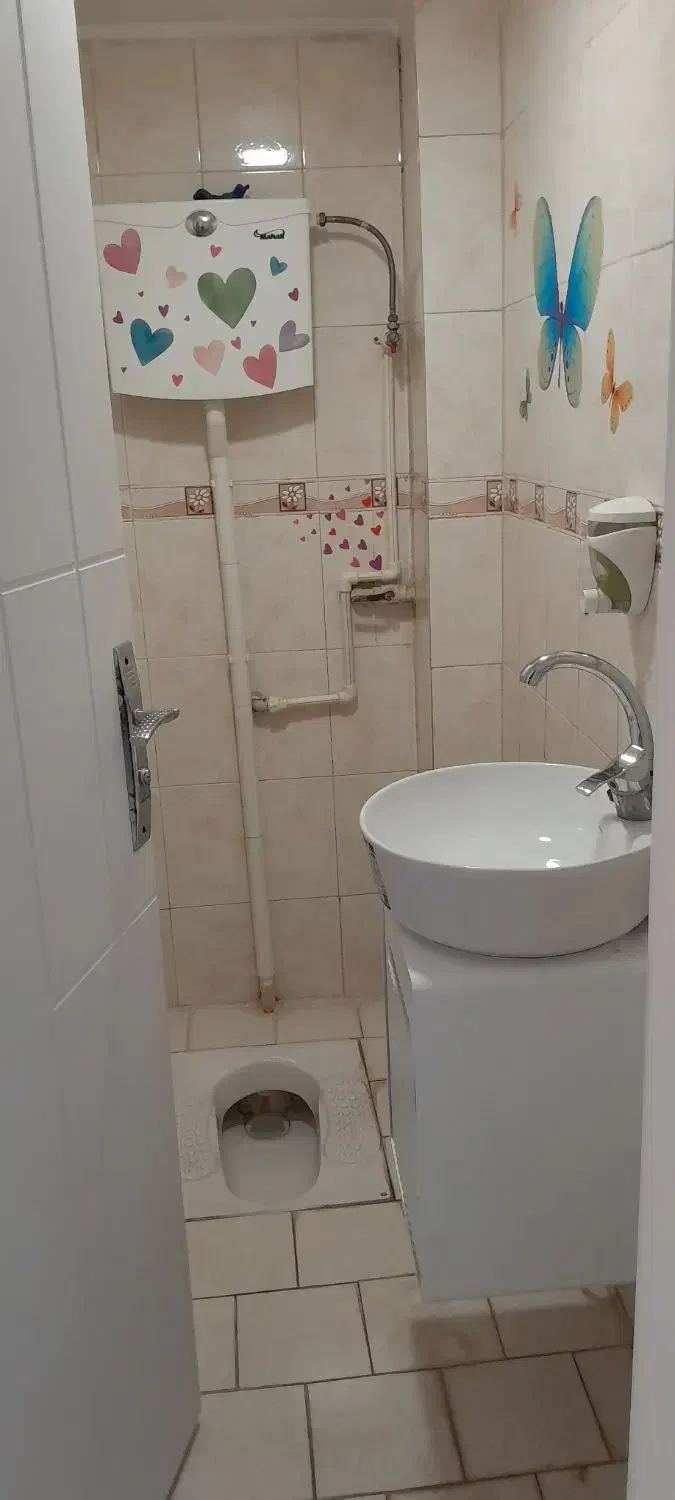 پیروزی،دهم فروردین،۴۵متر،طبقه ۳