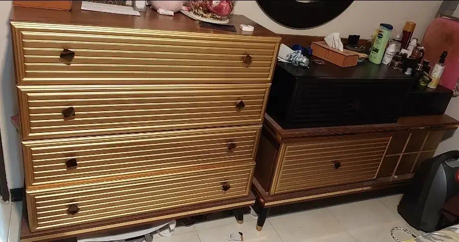 تخت دو نفره به همراه پاتختی و میز آرایش|تخت و سرویس خواب|تهران, باغ فیض|دیوار