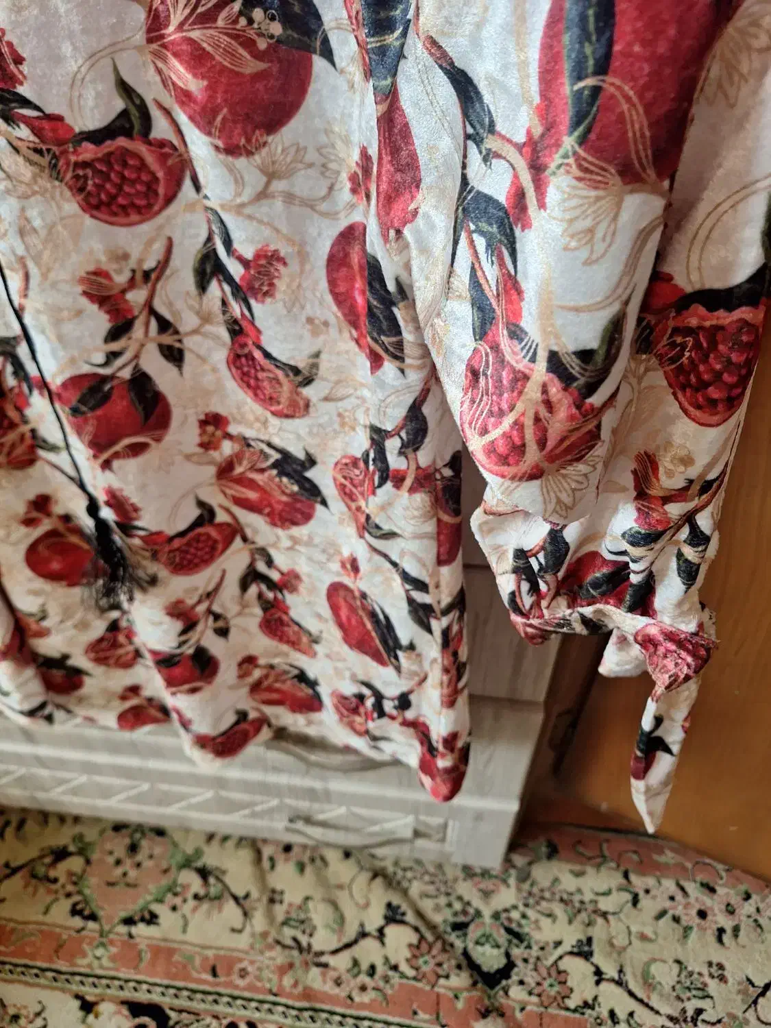 شومیز یلدایی طرح انار|لباس|کاشان, فین کوچک|دیوار