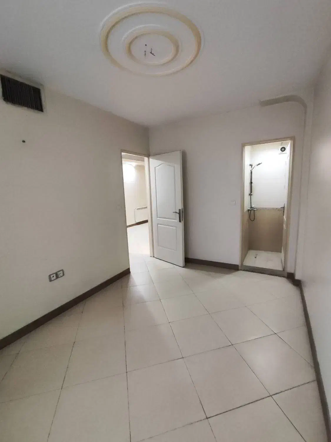 72متری/2خوابه/فول امکانات/کاووسی|فروش آپارتمان|تهران, جی|دیوار