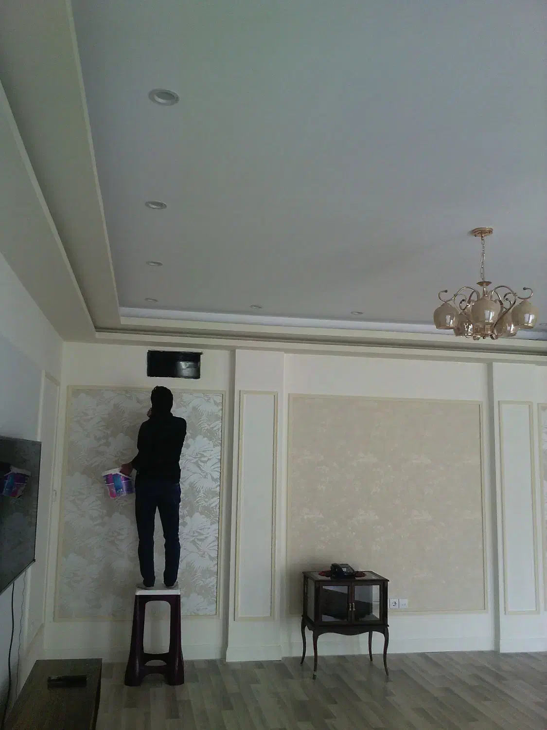 نقاشی رنگ کاری رنگ آمیزی ساختمان پذیرفته میشود|خدمات پیشه و مهارت|بیرجند, |دیوار