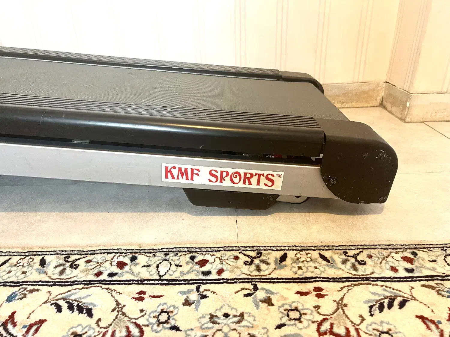 تردمیل خانگی تایوانی KM Sport کم‌کارکرد و سالم|تجهیزات ورزشی|شیراز, قدوسی غربی|دیوار