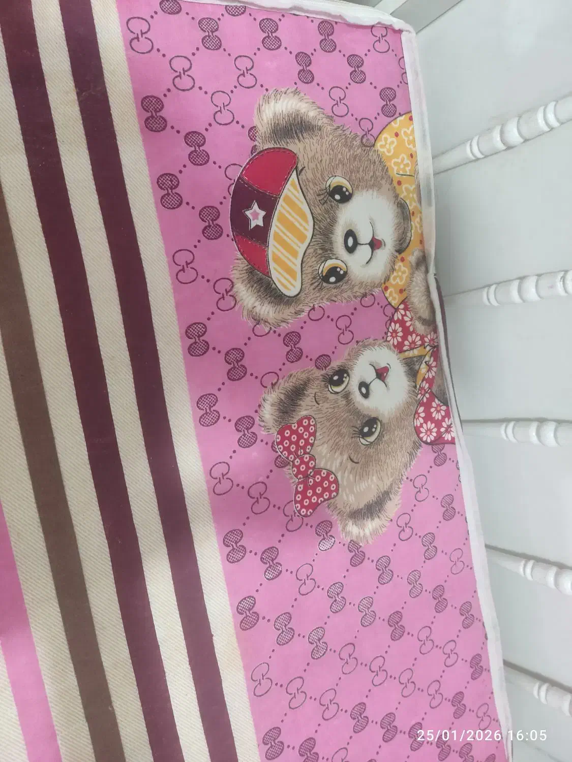 تخت گهواره کودک|تخت و صندلی بچه|یزد, |دیوار