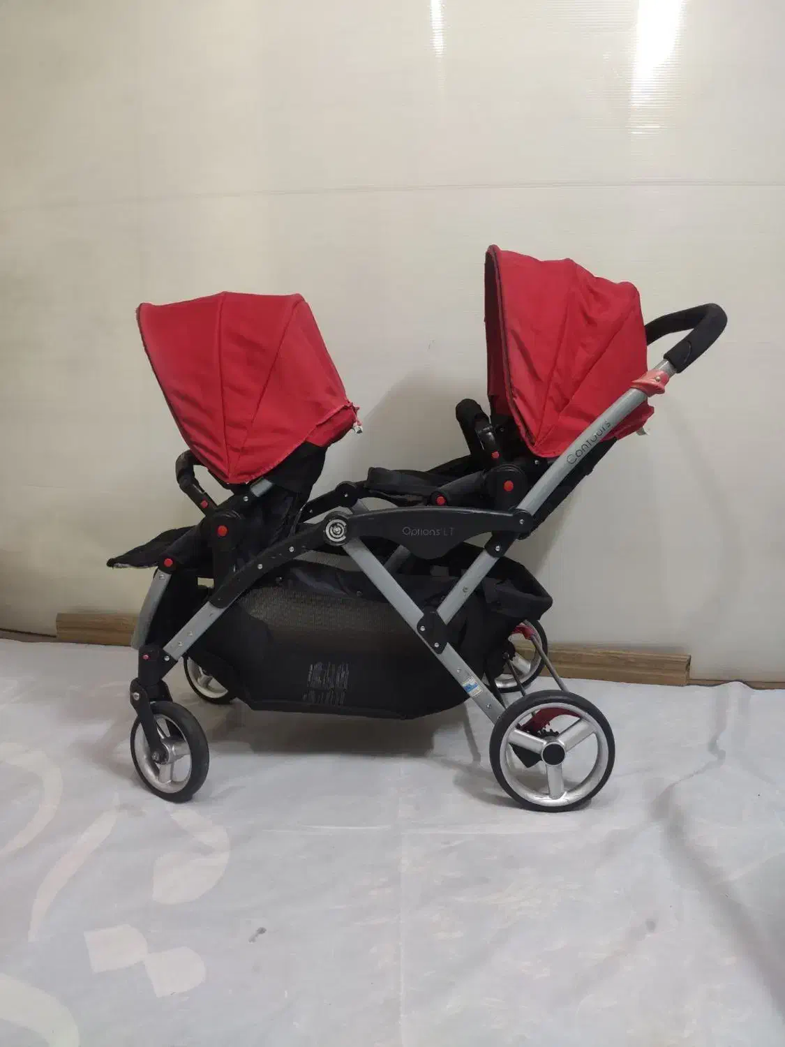 از فروشگاه کالسکه های خارجی ما دیدن فرمایید|کالسکه و لوازم جانبی|مشهد, اروند|دیوار