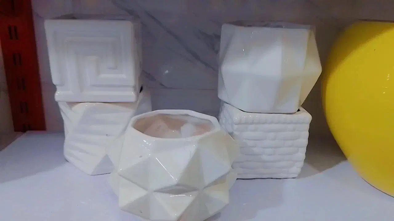 گلدان سرامیک|عمده‌فروشی|رشت, کوی حسینی|دیوار