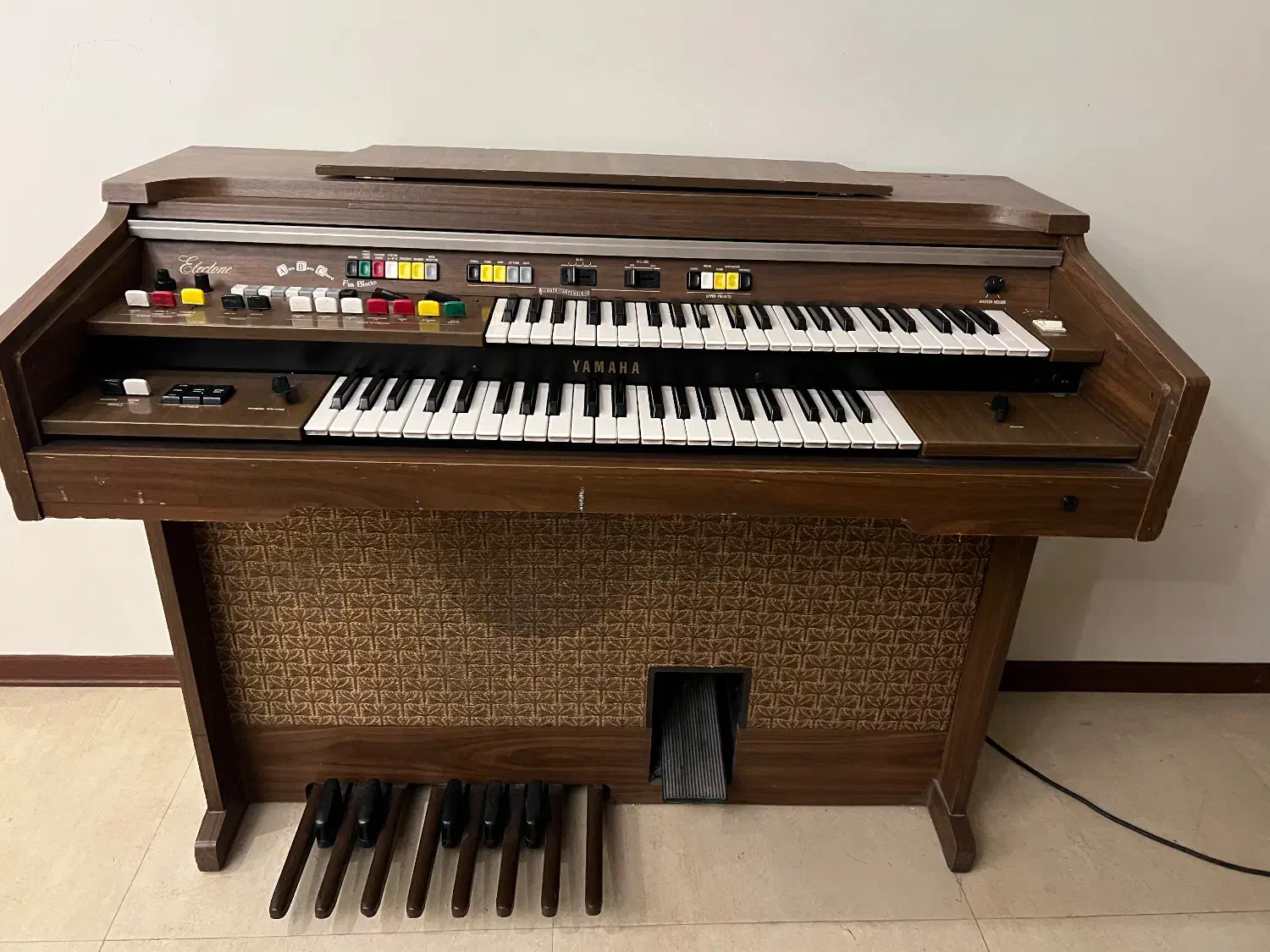 ارک‌ عتیقه|پیانو، کیبورد، آکاردئون|تهران, گلستان (شهرک راه آهن)|دیوار