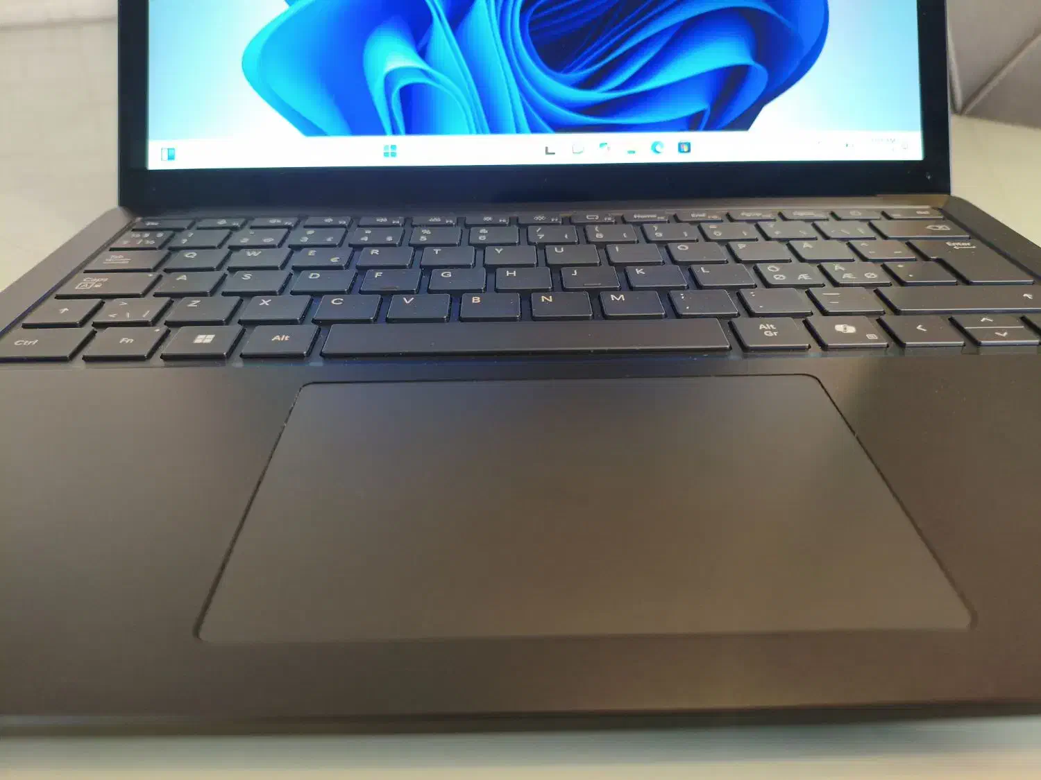 مایکروسافت لپتاپ 6-microsoft lap top|رایانه همراه|تهران, پونک|دیوار