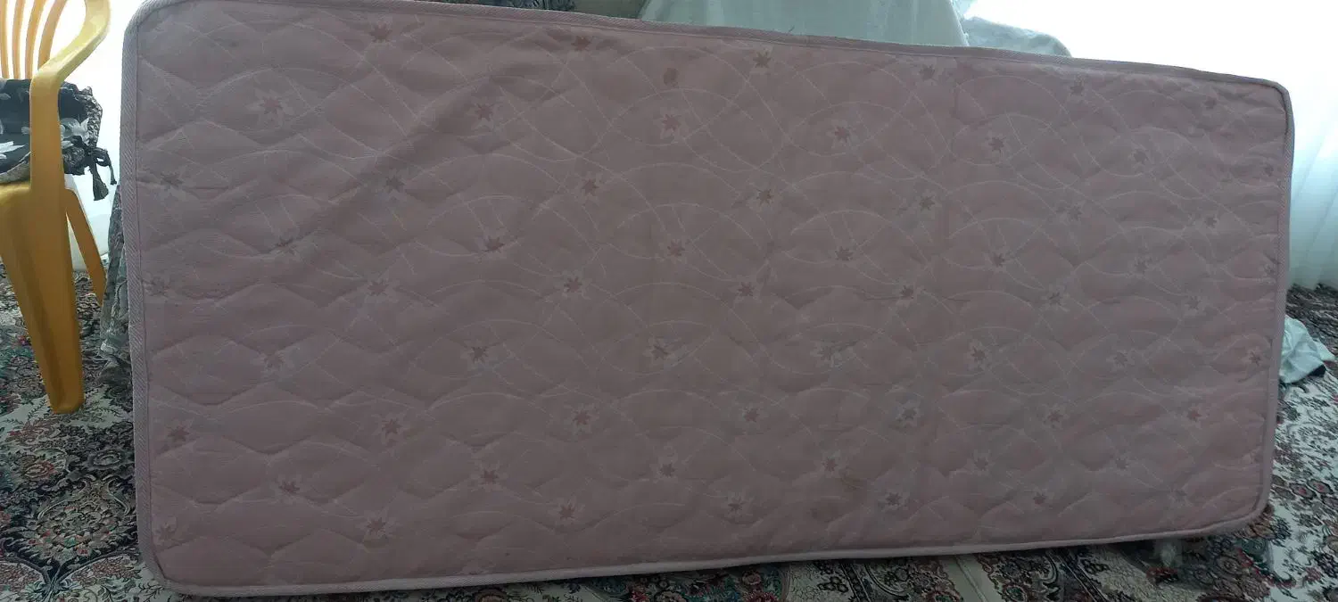 تشک طبی فنری عالی|تشک تختخواب|فلاورجان, |دیوار