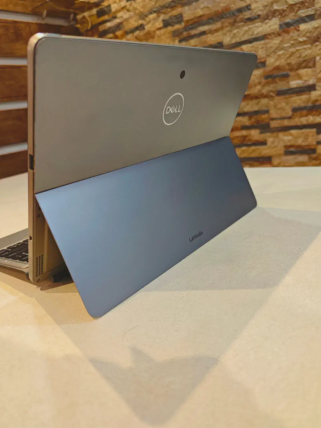 استوک در حد و تاچ اسکرین  Dell Latitude 7200 لپتاپ|رایانه همراه|تهران, فلسطین (میدان انقلاب)|دیوار