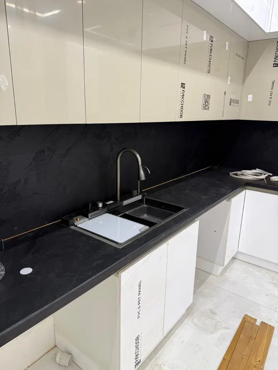 دو طبقه و‌نیم با اسانسور در غربی های فردوسی|فروش خانه و ویلا|شاهین‌شهر, فردوسی|دیوار