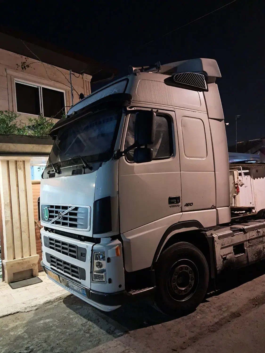 ولوو ۴۶۰ مدل ۸۲|خودرو سنگین|فرخ‌شهر, |دیوار