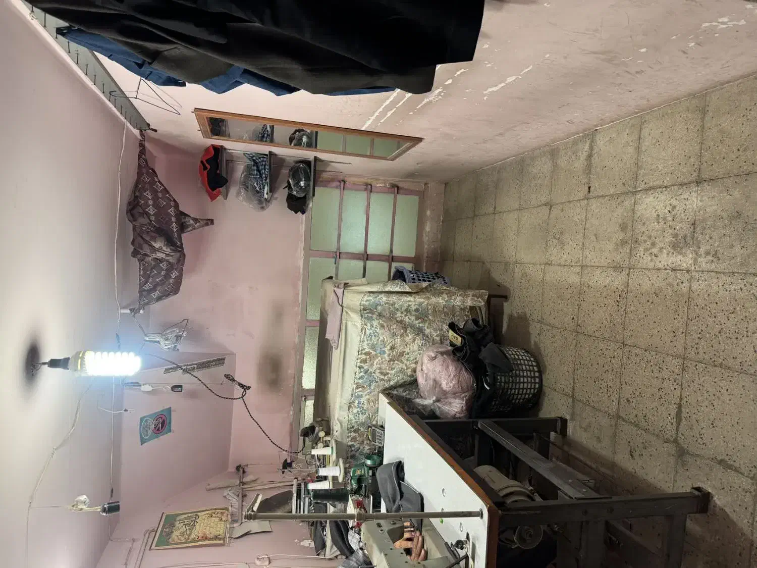 اجاره مغازه|اجارهٔ مغازه و غرفه|قم, تعویض پلاک|دیوار