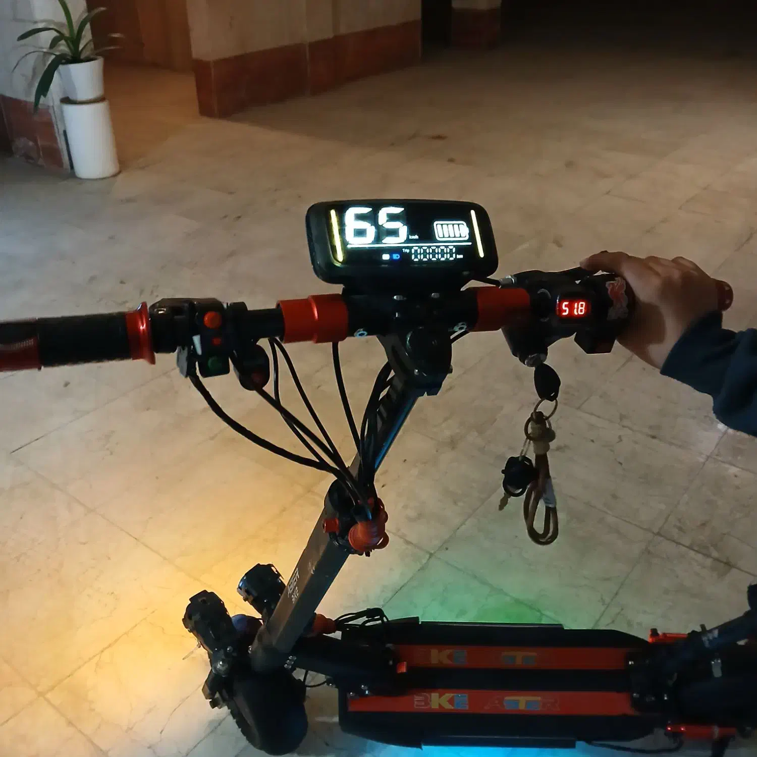 اسکوتر برقی m3000 کارکرده|دوچرخه، اسکیت، اسکوتر|پردیس, فاز ۲|دیوار