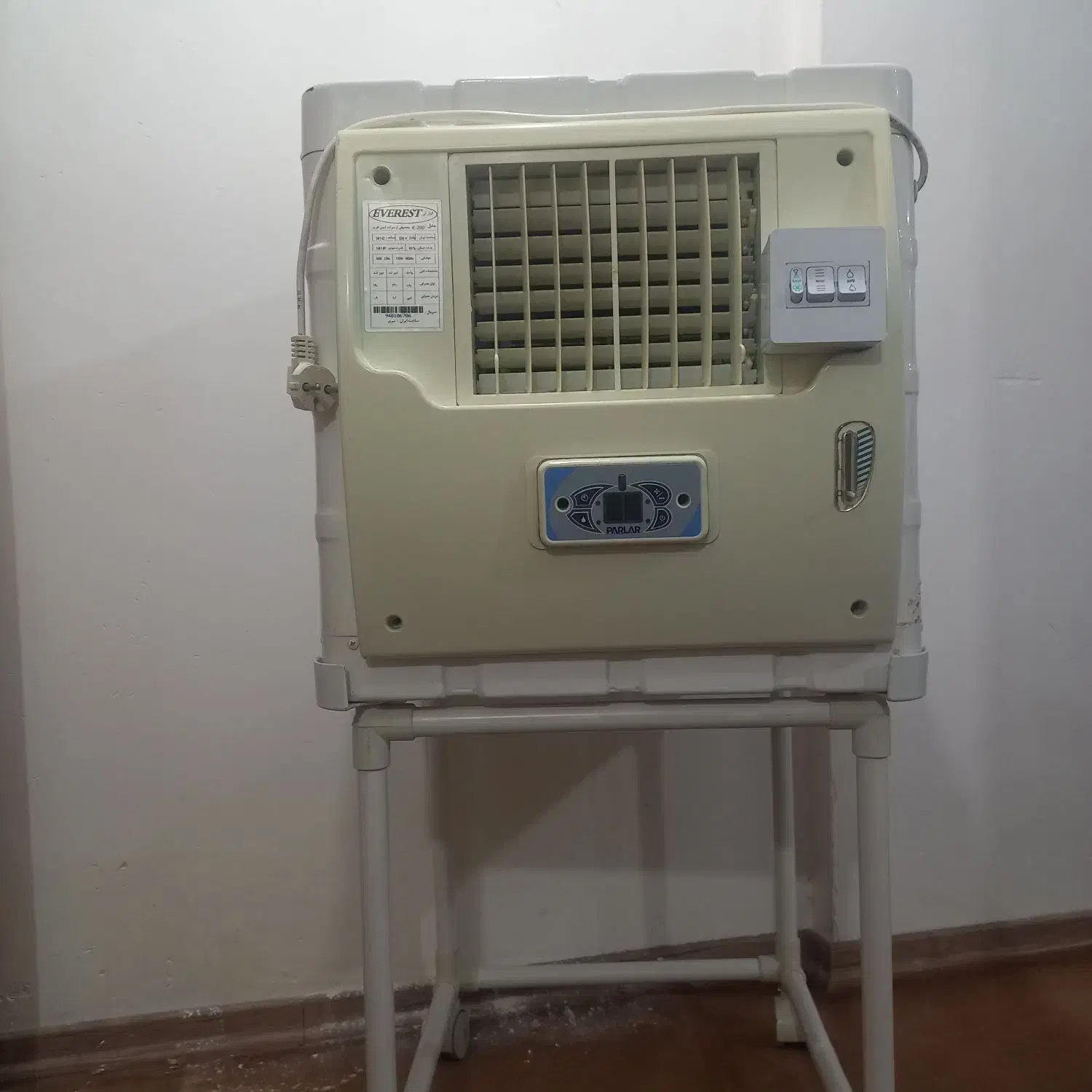 کولر آبی|کولر آبی|سهند, |دیوار